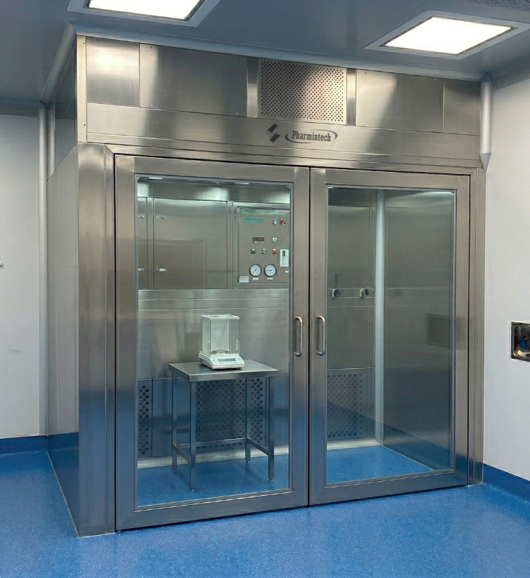 Solvent Dispensing Booth (FLP, 100% exhaust, Entry door)